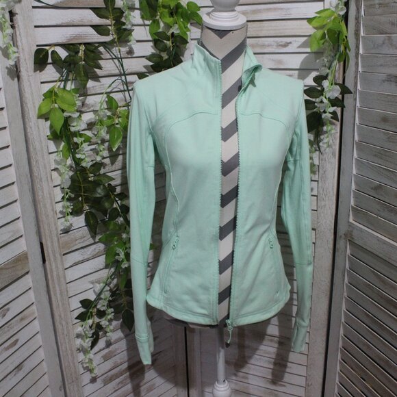 Lululemon define mint green zip up jacket - Picture 11 of 11